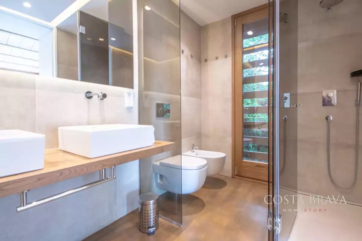 4 quarto Moradia para venda em Caldes de Malavella com piscina garagem - 1 990 000 € (Ref: 9128479)