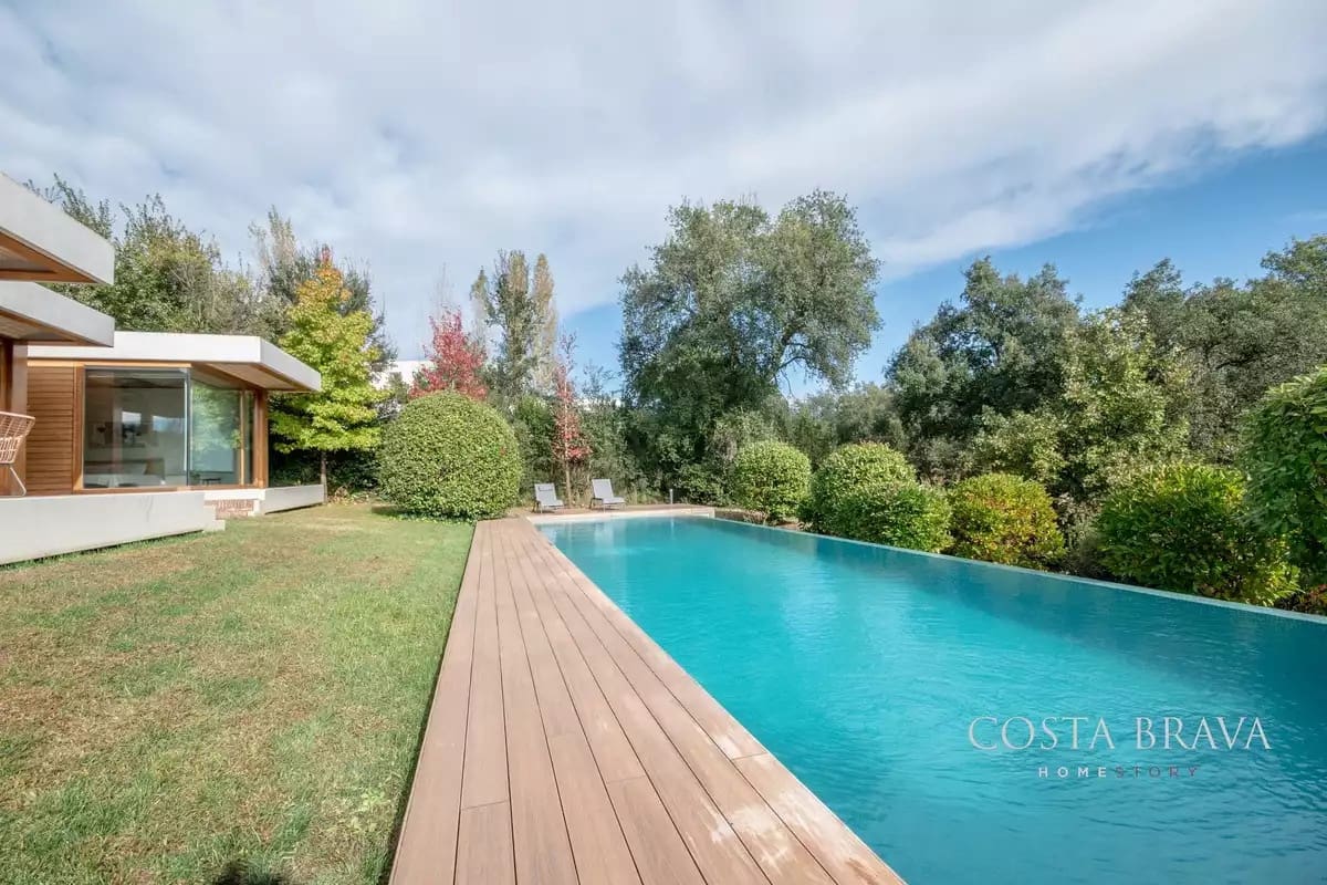 4 quarto Moradia para venda em Caldes de Malavella com piscina garagem - 1 990 000 € (Ref: 9128479)