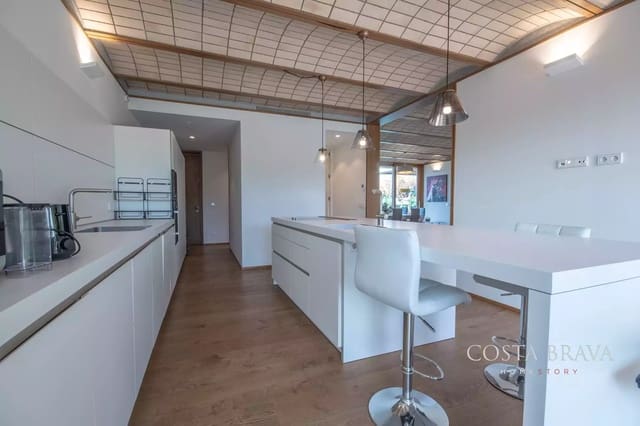 4 soveværelse Villa til salg i Caldes de Malavella med swimmingpool garage - € 1.990.000 (Ref: 9128479)