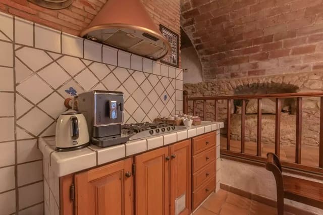 10 makuuhuone Hotelli myytävänä paikassa Madremanya mukana uima-altaan - 2 475 000 € (Ref: 9137301)