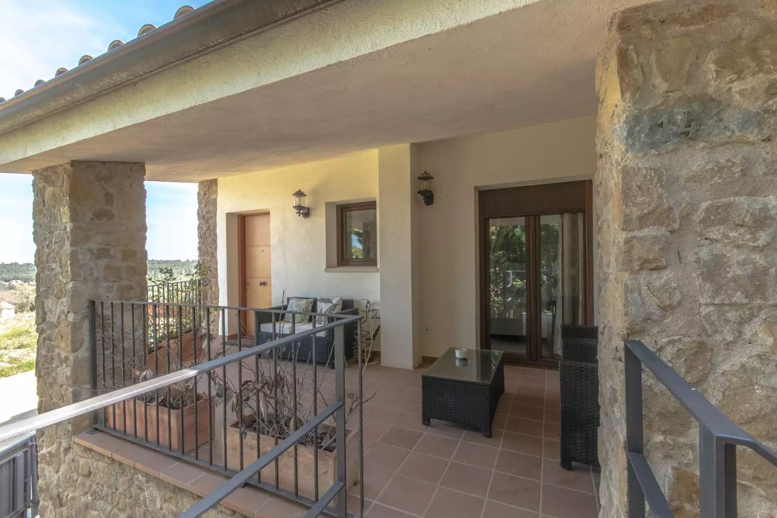 10 bedroom Hotel for sale in Madremanya with pool - € 2,475,000 (Ref: 9137301)