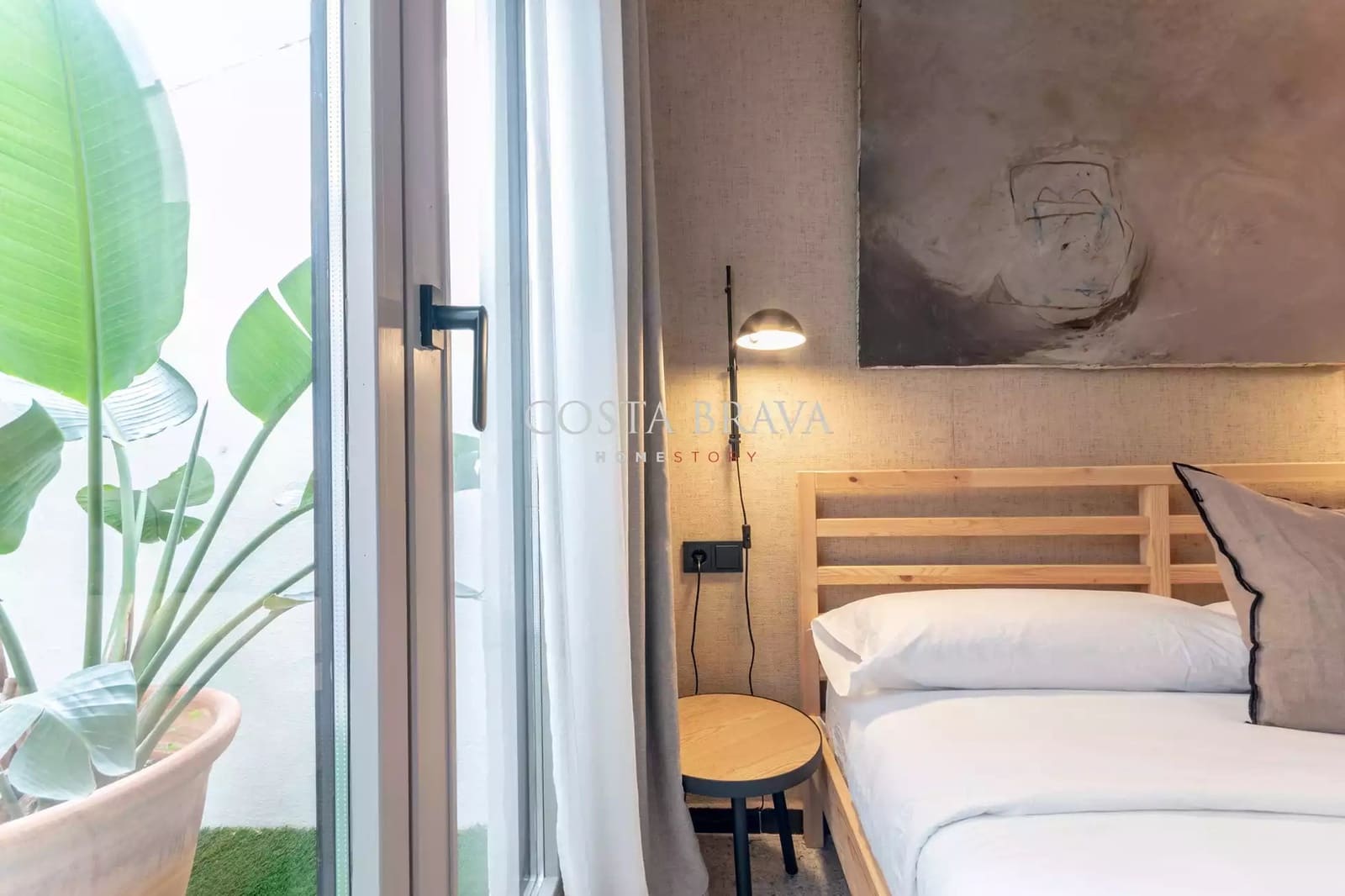 3 bedroom Apartment for sale in Sant Antoni de Calonge with garage - € 1,665,000 (Ref: 9137302)