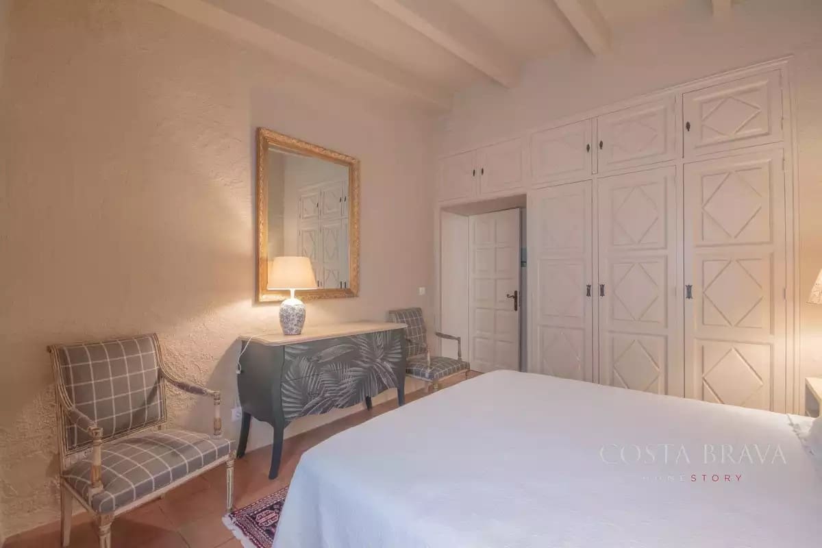 3 soveværelse Byhus til salg i Pals - € 950.000 (Ref: 9176561)