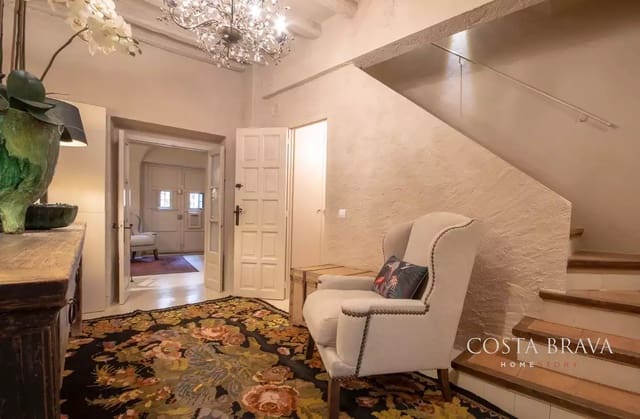 3 soveværelse Byhus til salg i Pals - € 950.000 (Ref: 9176561)