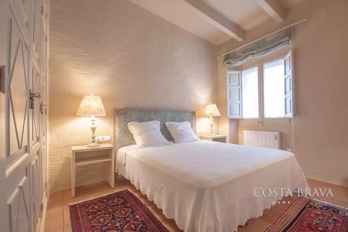 3 soveværelse Byhus til salg i Pals - € 950.000 (Ref: 9176561)