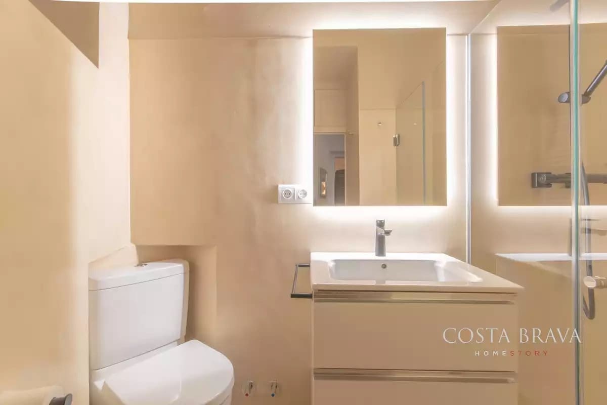 3 soveværelse Byhus til salg i Pals - € 950.000 (Ref: 9176561)