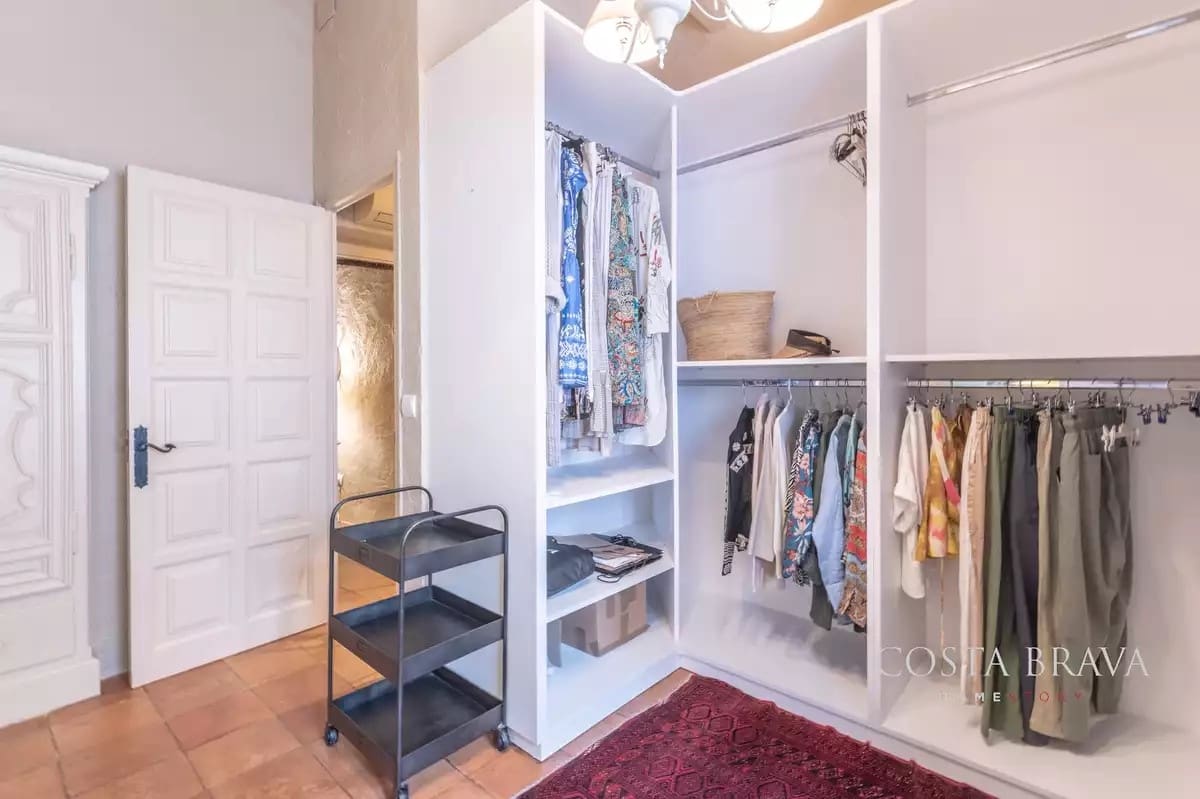 3 soveværelse Byhus til salg i Pals - € 950.000 (Ref: 9176561)