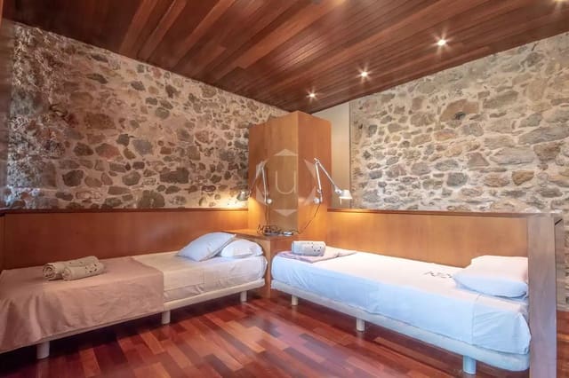 3 bedroom Terraced Villa for rent in Ullà with pool garage - € 2,400 (Ref: 9252230)