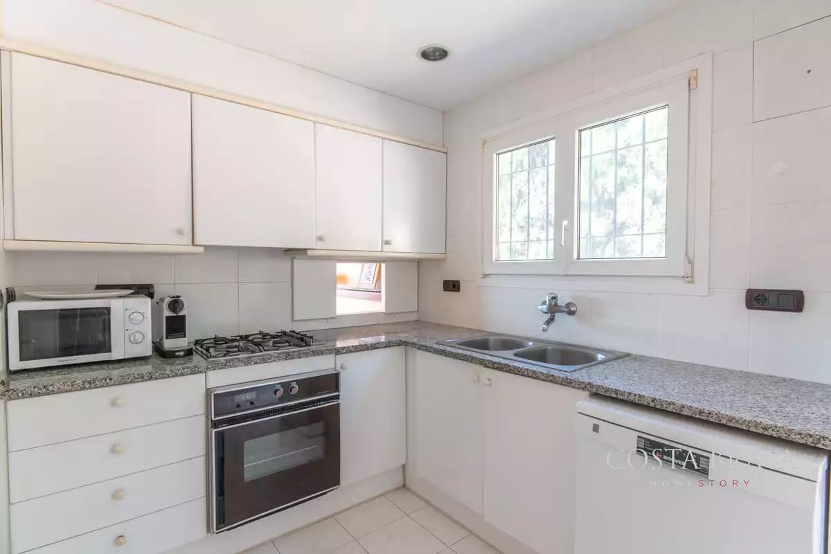 4 soverom Rekkehus til salgs i Begur med garasje - € 1 090 000 (Ref: 9308458)