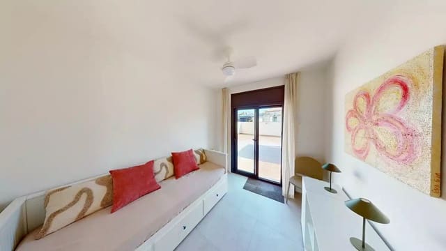 4 bedroom Apartment for rent in Palafrugell with garage - € 1,450 (Ref: 9371988)