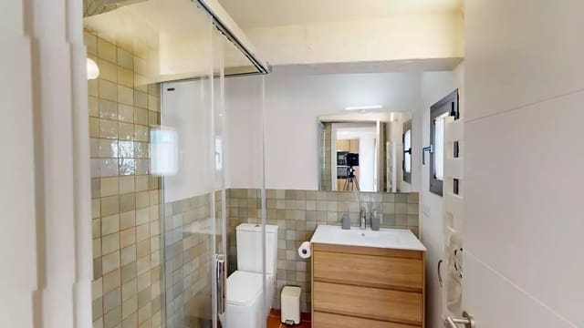 4 bedroom Apartment for rent in Palafrugell with garage - € 1,450 (Ref: 9371988)