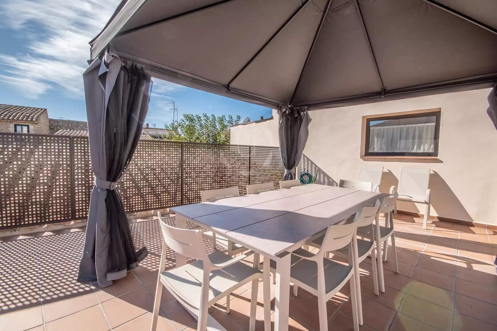 Apartamento de 4 habitaciones en Palafrugell en alquiler con garaje - 1.450 € (Ref: 9371988)