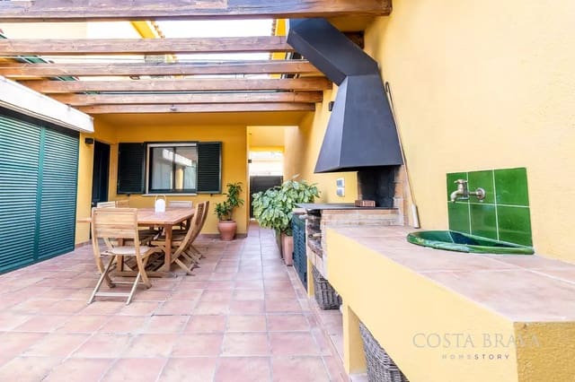 3 Zimmer Haus zu verkaufen in Pals mit Garage - 473.000 € (Ref: 9378943)