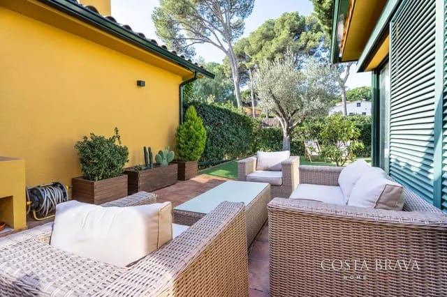 3 Zimmer Haus zu verkaufen in Pals mit Garage - 473.000 € (Ref: 9378943)