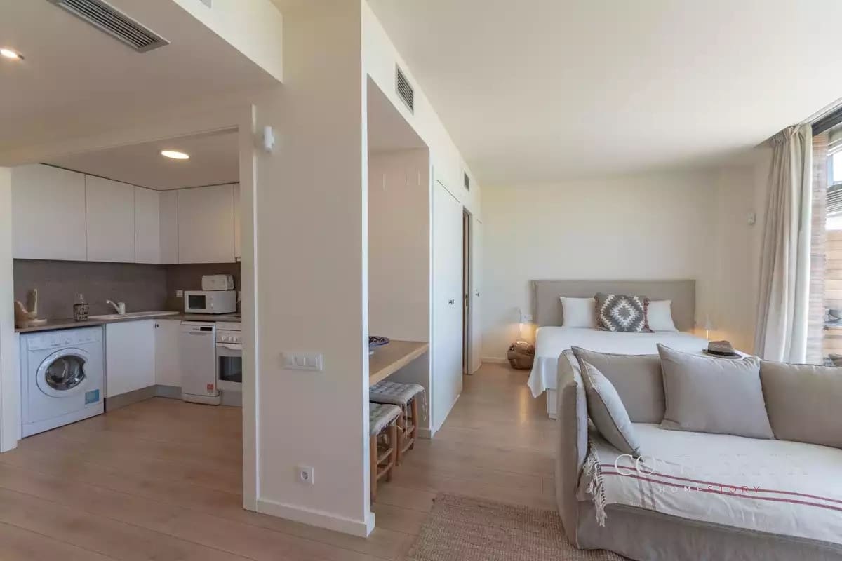 1 sypialnia Apartament do wynajęcia w Gualta z basenem garażem - 980 € (Ref: 9413964)