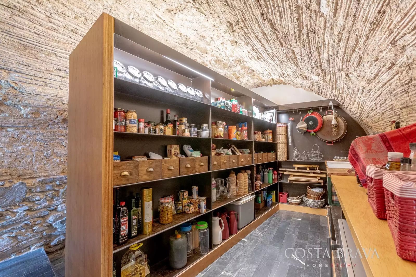 8 quarto Quinta/Casa Rural para venda em Forallac com piscina garagem - 4 900 000 € (Ref: 9413965)