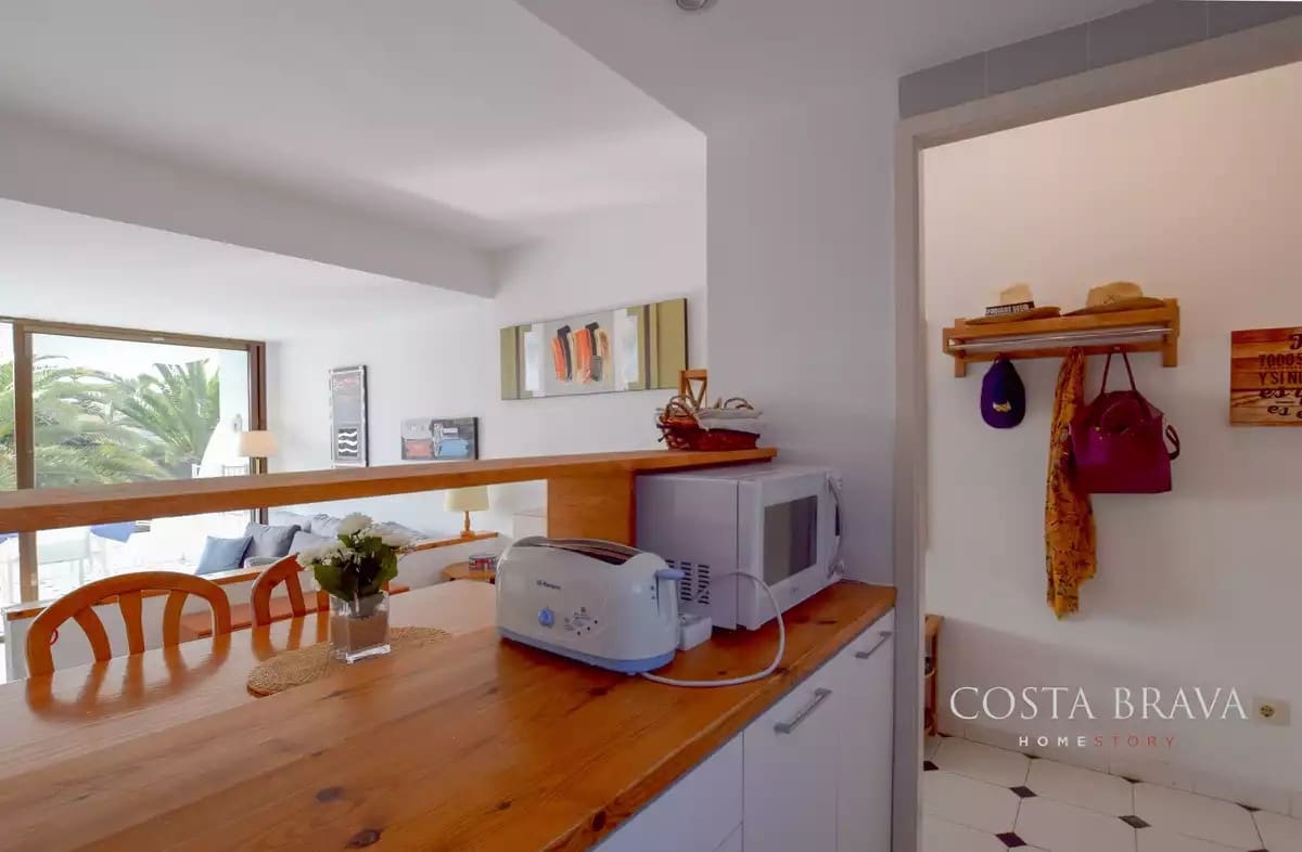 2 bedroom Apartment for sale in Pals with garage - € 340,000 (Ref: 9504157)