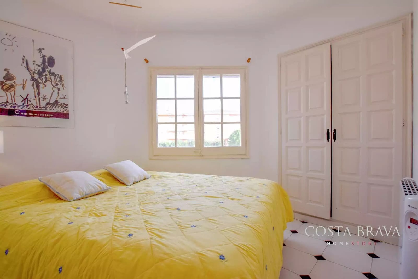 2 makuuhuone Huoneisto myytävänä paikassa Pals mukana 
autotalli - 340 000 € (Ref: 9504157)