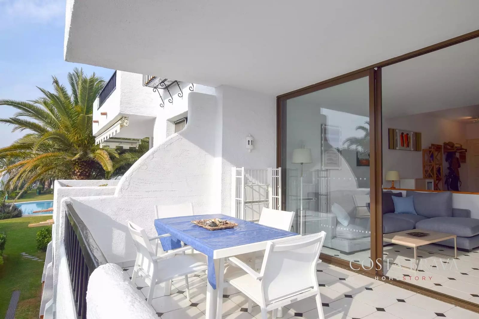 2 makuuhuone Huoneisto myytävänä paikassa Pals mukana 
autotalli - 340 000 € (Ref: 9504157)