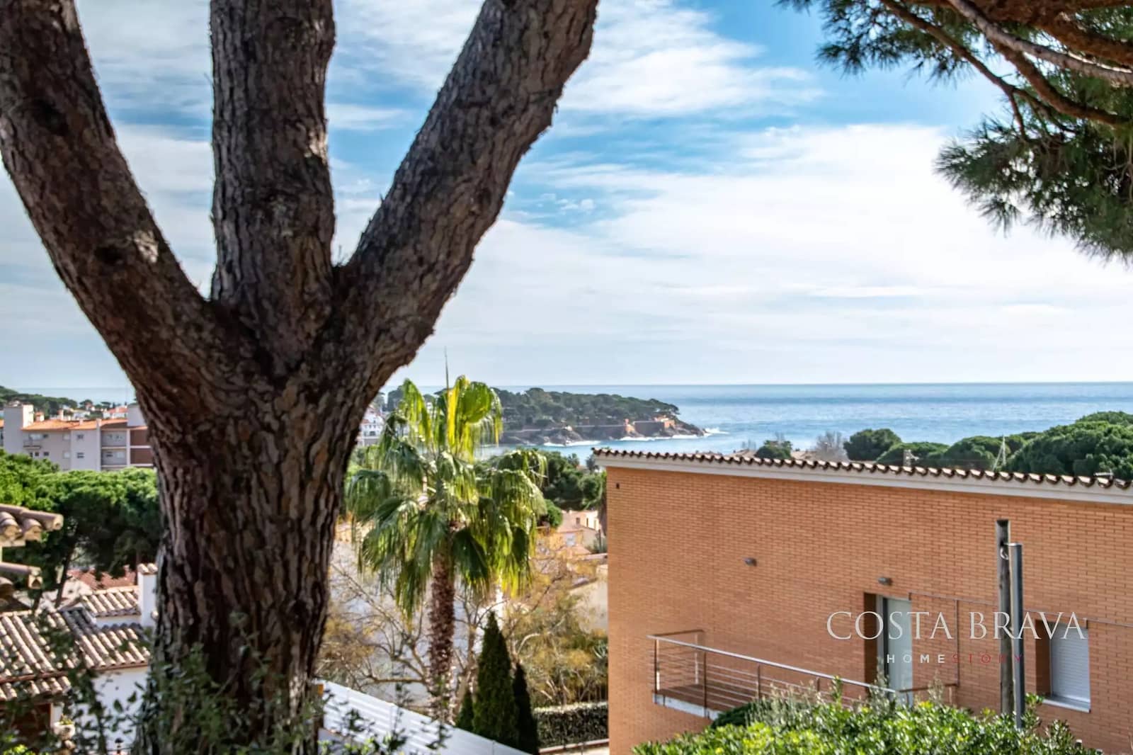 Chalet de 4 habitaciones en Sant Feliu de Guíxols en venta con garaje - 680.000 € (Ref: 9607990)