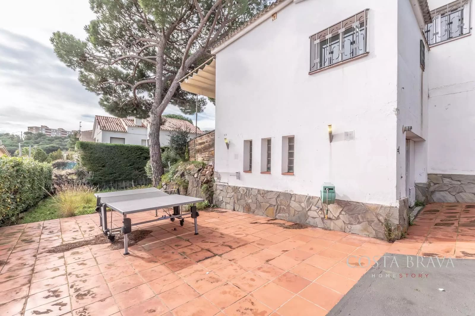 Chalet de 4 habitaciones en Sant Feliu de Guíxols en venta con garaje - 680.000 € (Ref: 9607990)