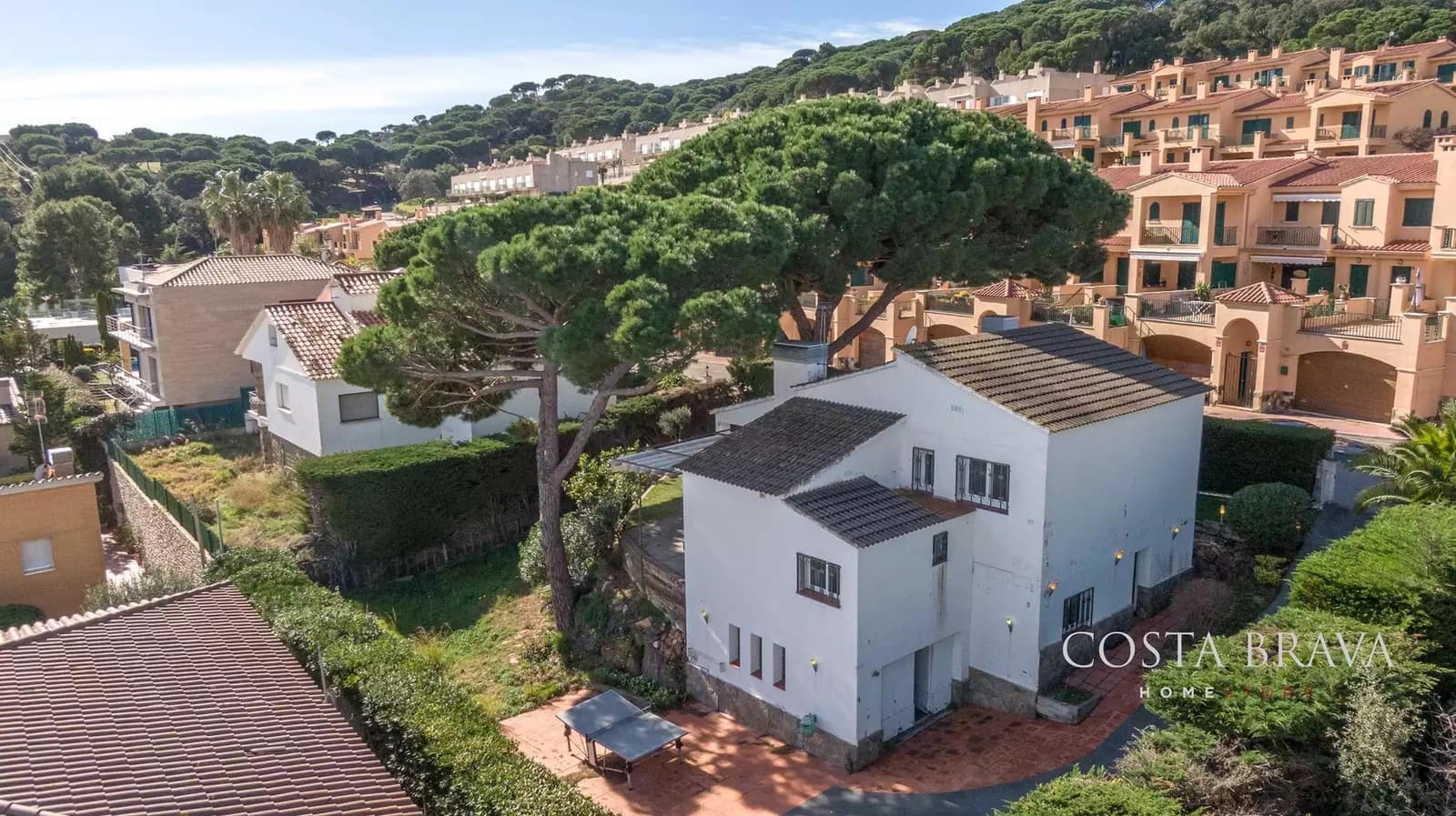 Chalet de 4 habitaciones en Sant Feliu de Guíxols en venta con garaje - 680.000 € (Ref: 9607990)