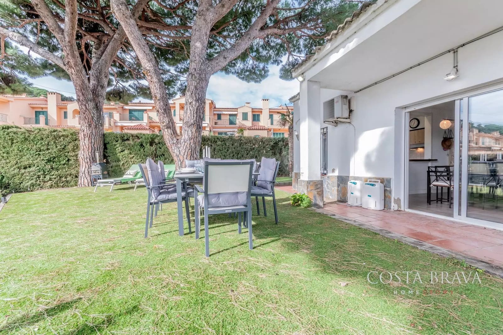 Chalet de 4 habitaciones en Sant Feliu de Guíxols en venta con garaje - 680.000 € (Ref: 9607990)