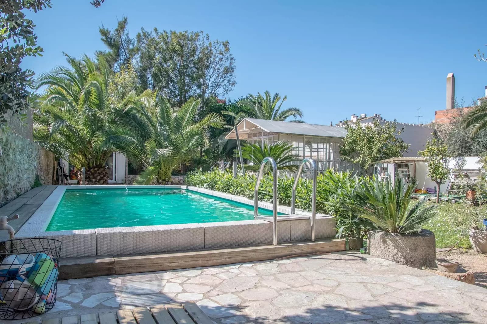 6 bedroom Townhouse for sale in Palafrugell with pool garage - € 1,225,000 (Ref: 9712137)