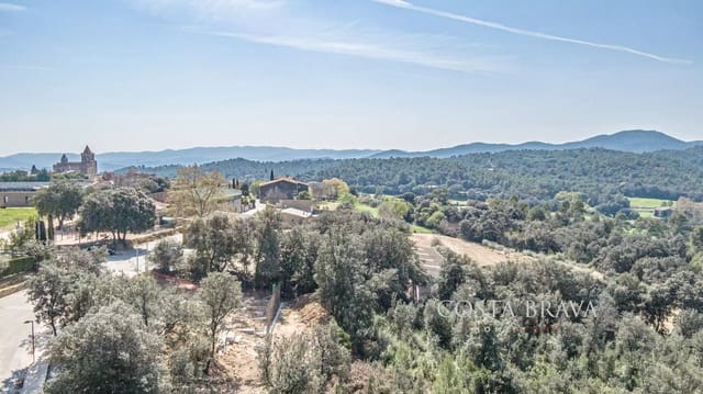 4 sypialnia Willa na sprzedaż w Madremanya z basenem garażem - 1 230 000 € (Ref: 9755591)