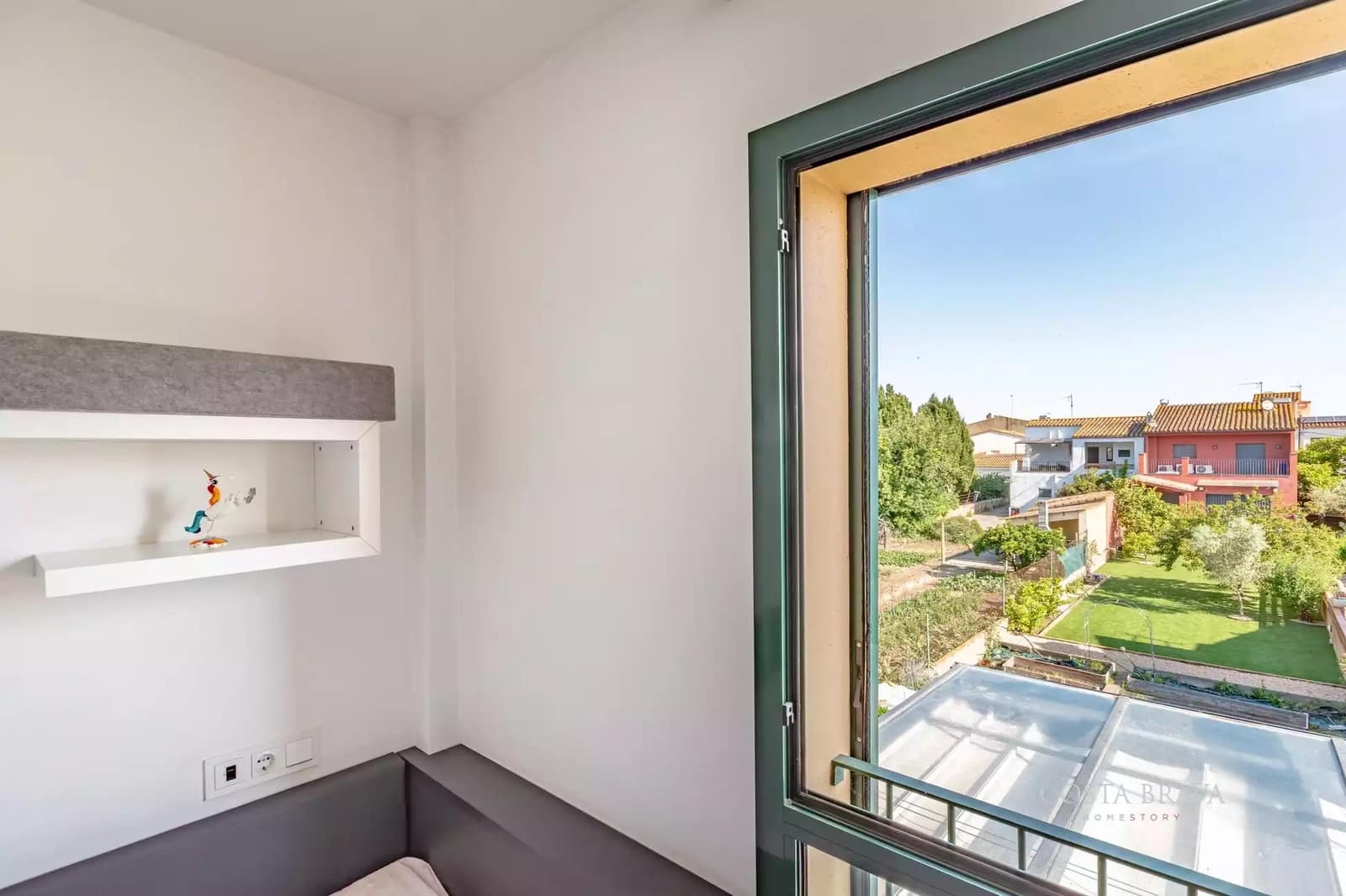 4 bedroom Semi-detached Villa for sale in Pals with garage - € 495,000 (Ref: 9859922)