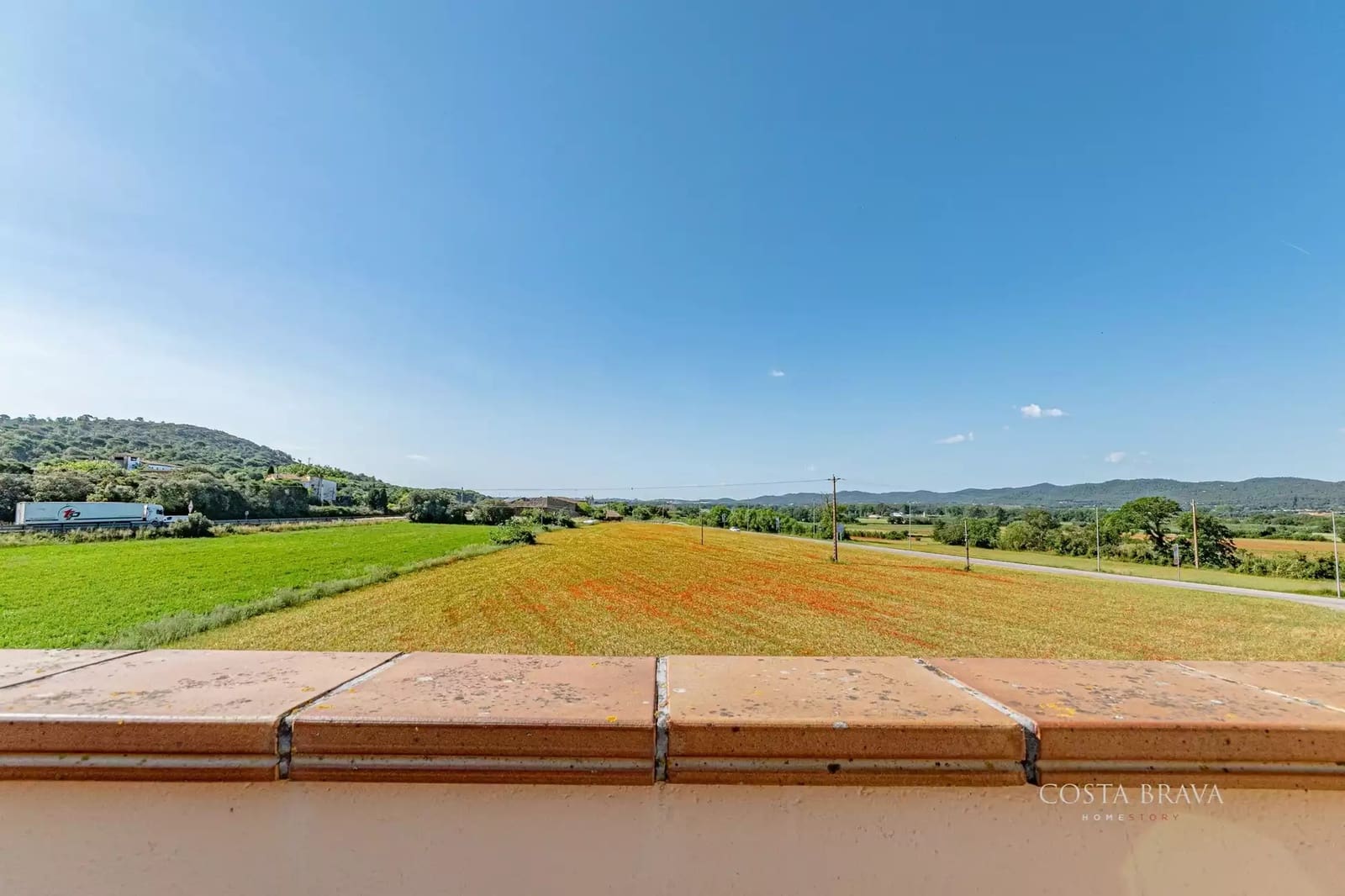 4 bedroom Semi-detached Villa for sale in Pals with garage - € 495,000 (Ref: 9859922)