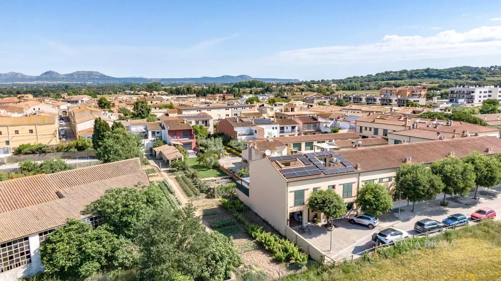 4 bedroom Semi-detached Villa for sale in Pals with garage - € 495,000 (Ref: 9859922)
