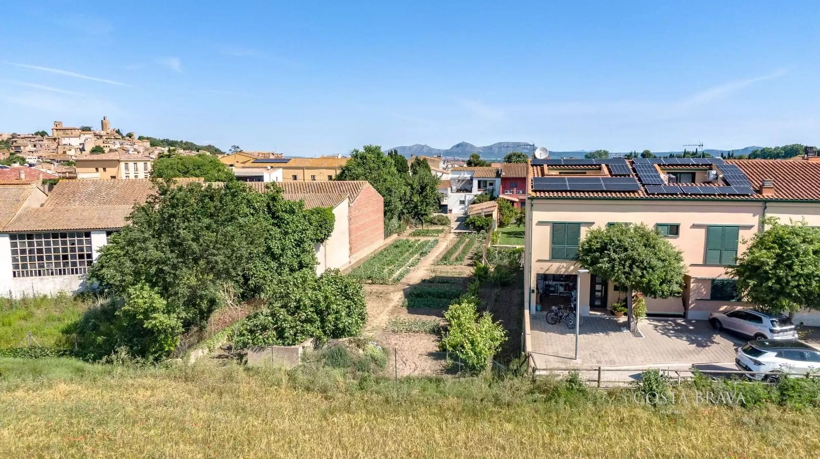 4 bedroom Semi-detached Villa for sale in Pals with garage - € 495,000 (Ref: 9859922)