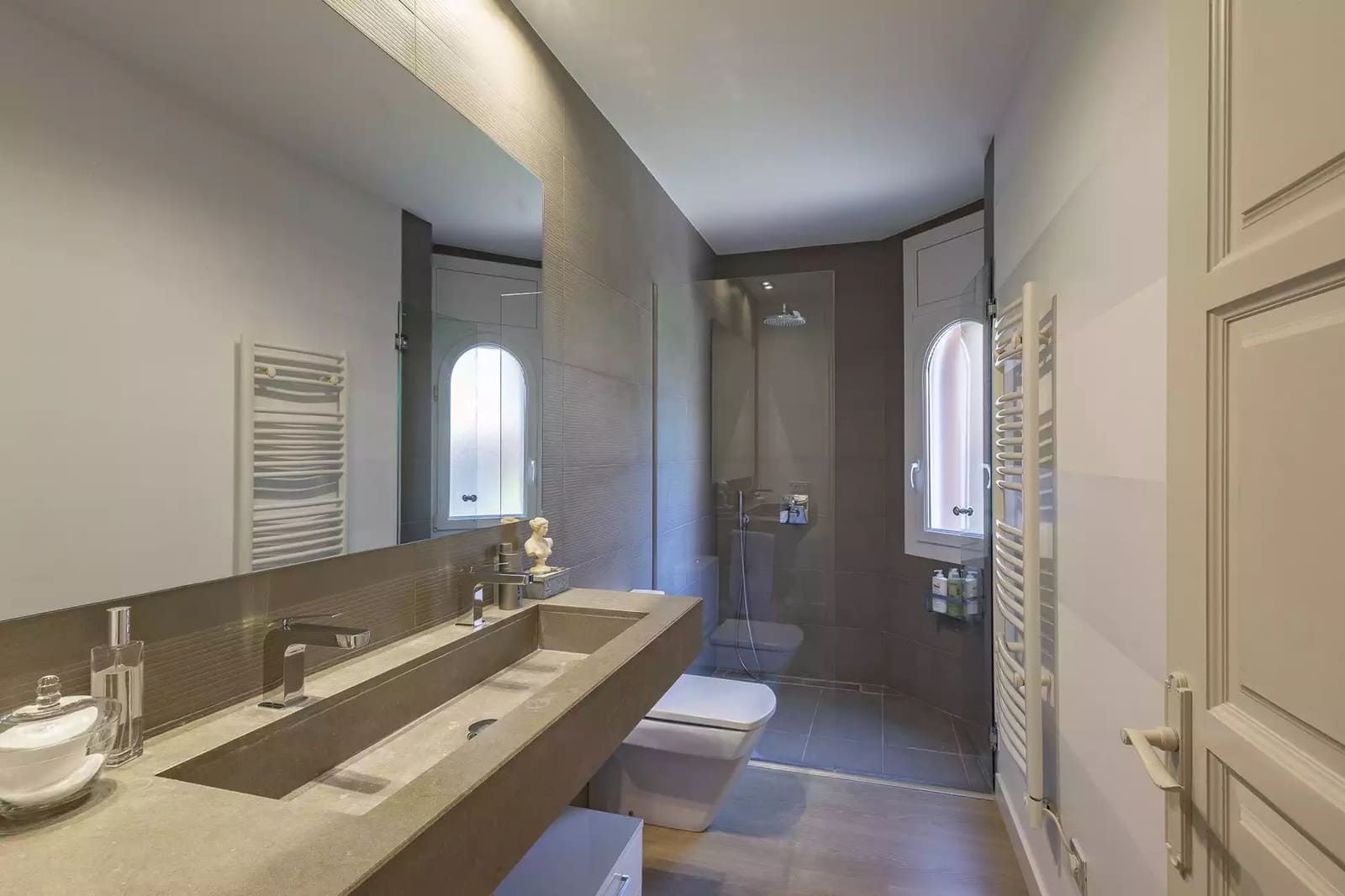 4 soveværelse Semi-Rækkehus til salg i Begur med swimmingpool garage - € 985.000 (Ref: 9859923)