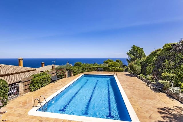 4 soveværelse Semi-Rækkehus til salg i Begur med swimmingpool garage - € 985.000 (Ref: 9859923)