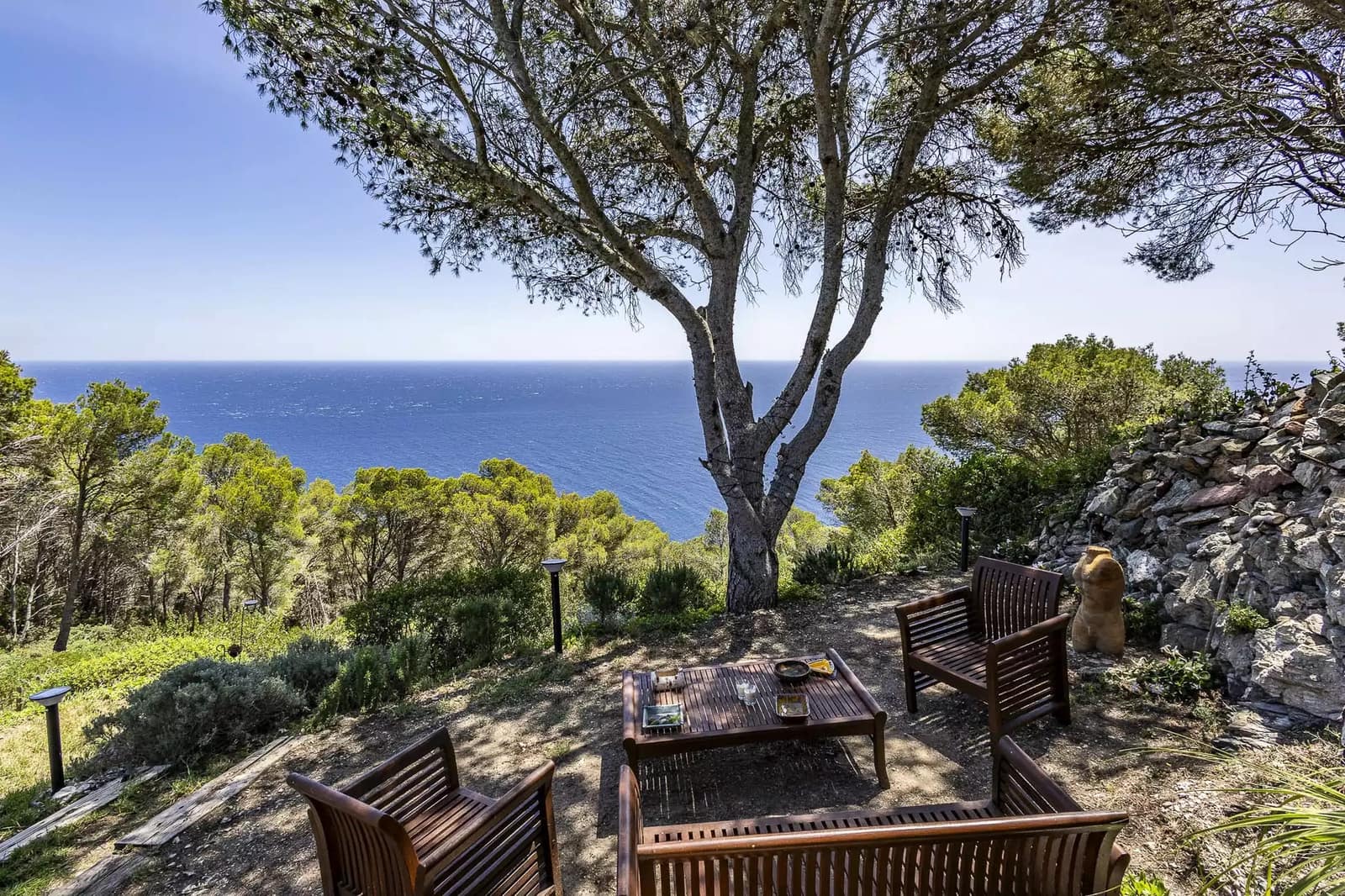 4 soveværelse Semi-Rækkehus til salg i Begur med swimmingpool garage - € 985.000 (Ref: 9859923)