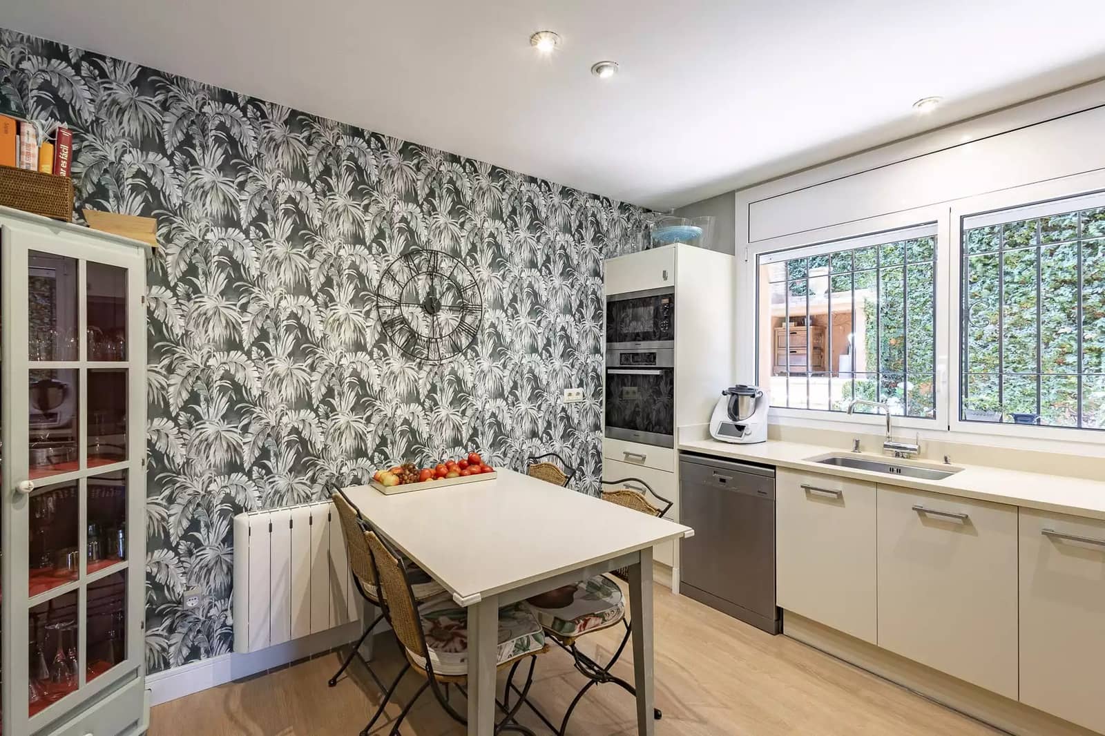 4 soveværelse Semi-Rækkehus til salg i Begur med swimmingpool garage - € 985.000 (Ref: 9859923)