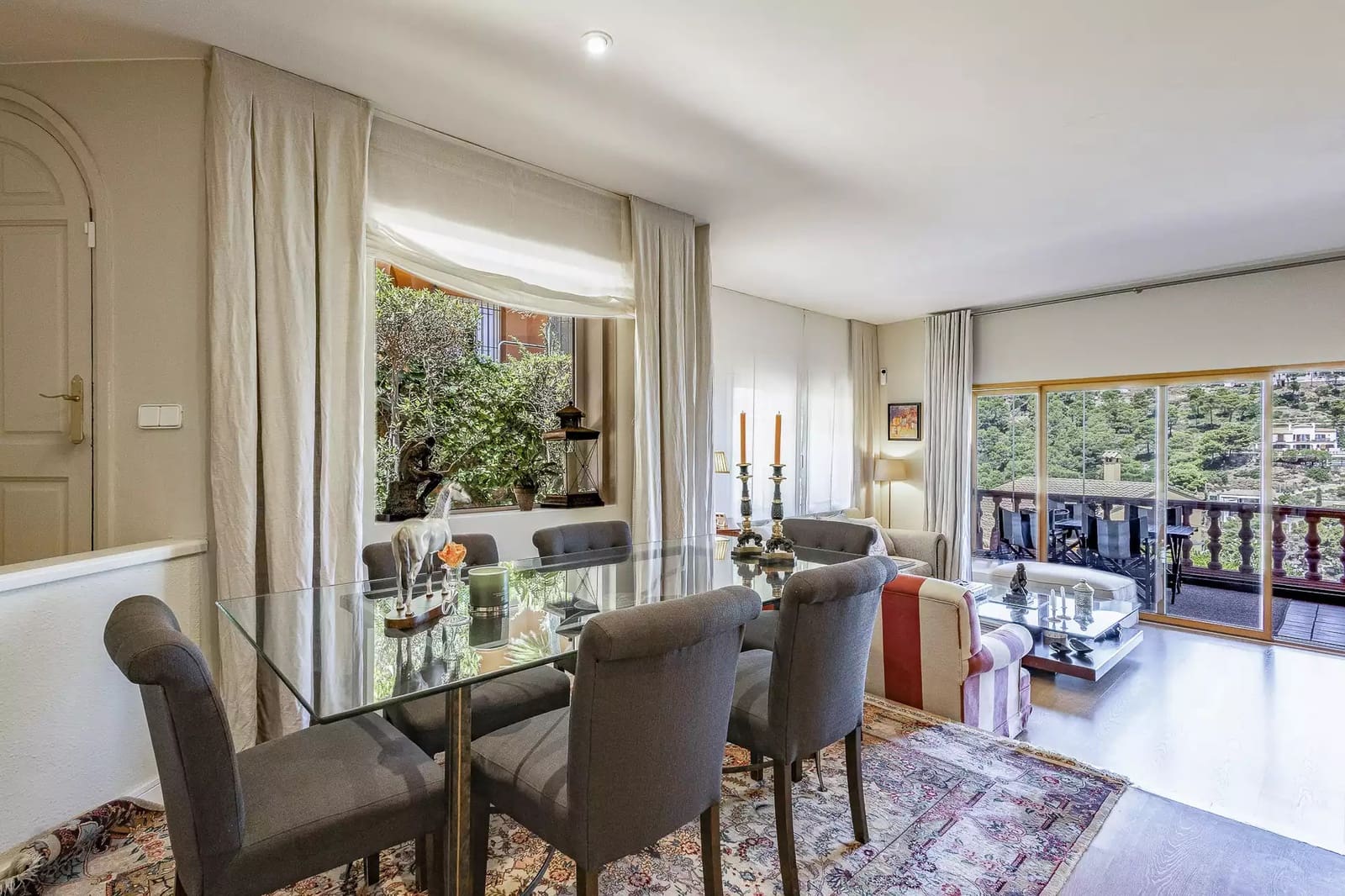 4 soveværelse Semi-Rækkehus til salg i Begur med swimmingpool garage - € 985.000 (Ref: 9859923)