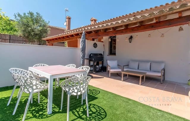 4 Zimmer Doppelhaus zu verkaufen in Begur - 880.000 € (Ref: 9881539)