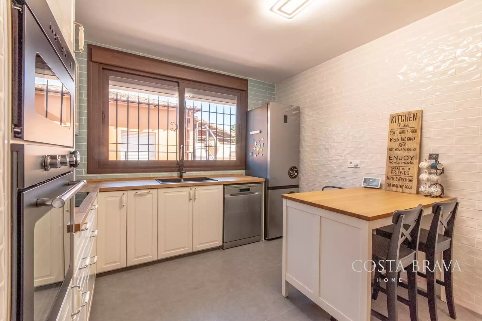4 sovrum Semi-fristående Villa till salu i Begur med pool garage - 880 000 € (Ref: 9881539)