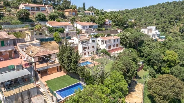 3 bedroom Villa for rent in Begur - € 3,000 (Ref: 9894159)