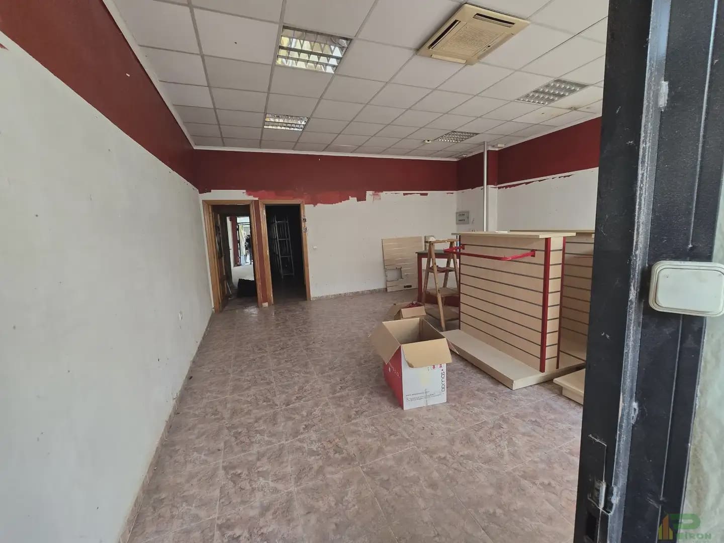 Kommersiell till salu i La Hoya - 85 000 € (Ref: 10012369)
