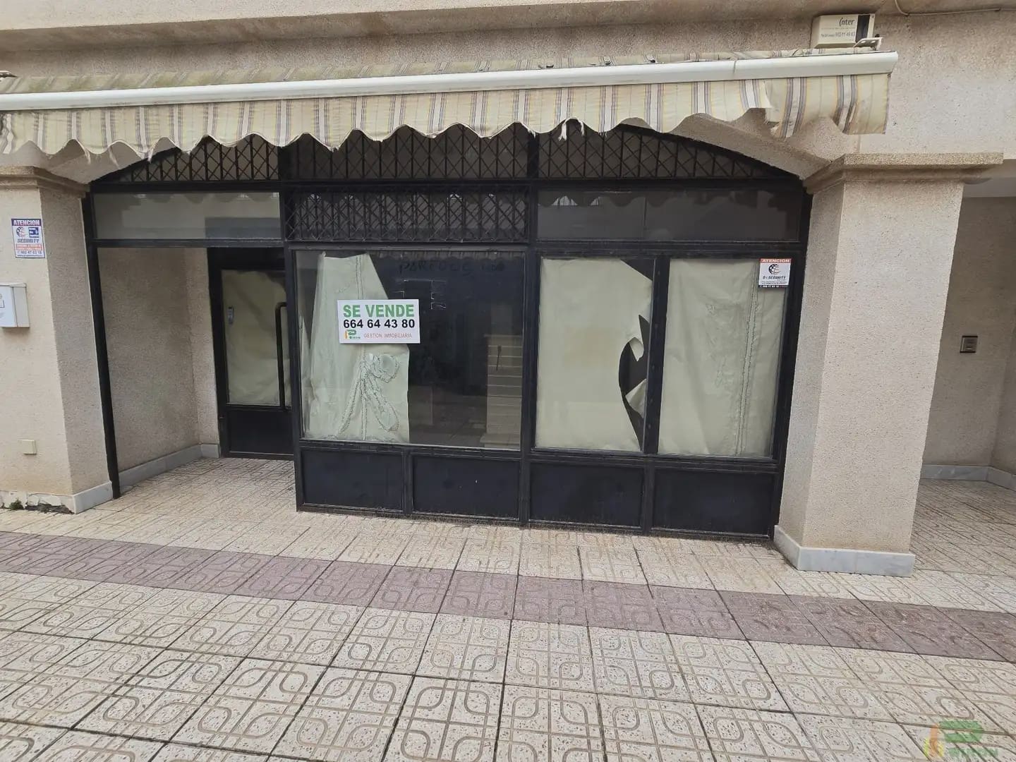 Kommersiell till salu i La Hoya - 85 000 € (Ref: 10012369)