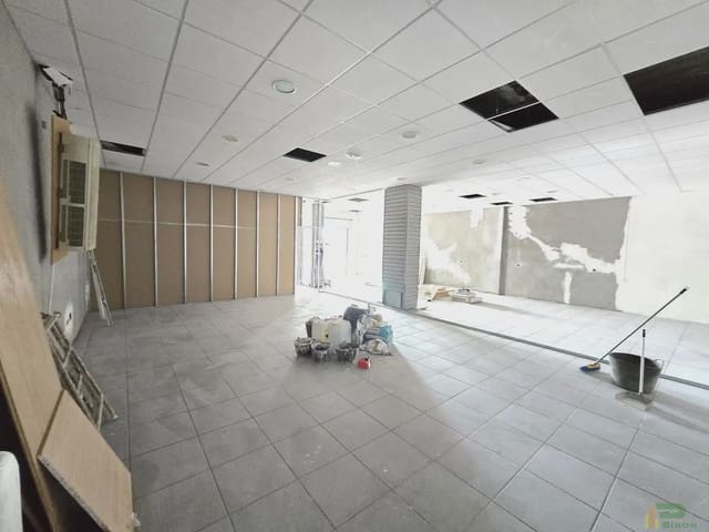 Comercial para venda em Lorca - 144 899 € (Ref: 10012370)