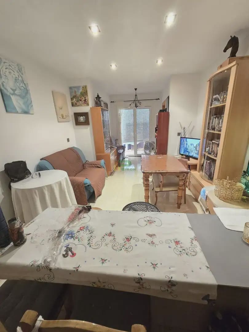 2 makuuhuone Asunto myytävänä paikassa La Hoya mukana 
autotalli - 119 885 € (Ref: 10012386)