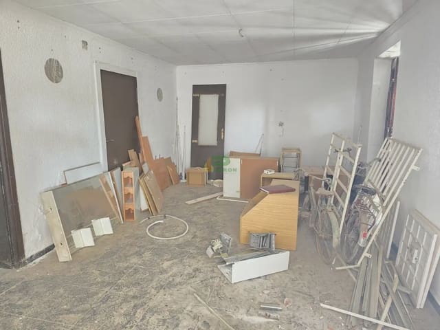 Maalaistalo myytävänä paikassa Lorca - 207 533 € (Ref: 10012395)