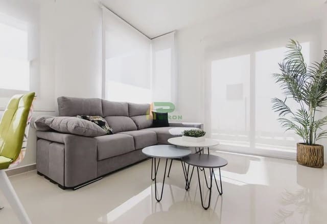 3 soveværelse Semi-Rækkehus til salg i Lorca med swimmingpool - € 339.985 (Ref: 10012397)