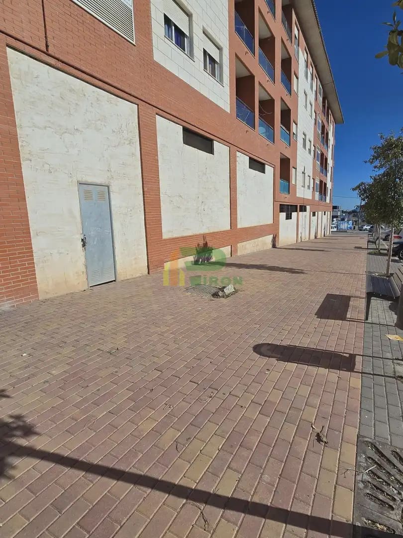 Kommersiell till salu i La Hoya - 172 000 € (Ref: 10012406)