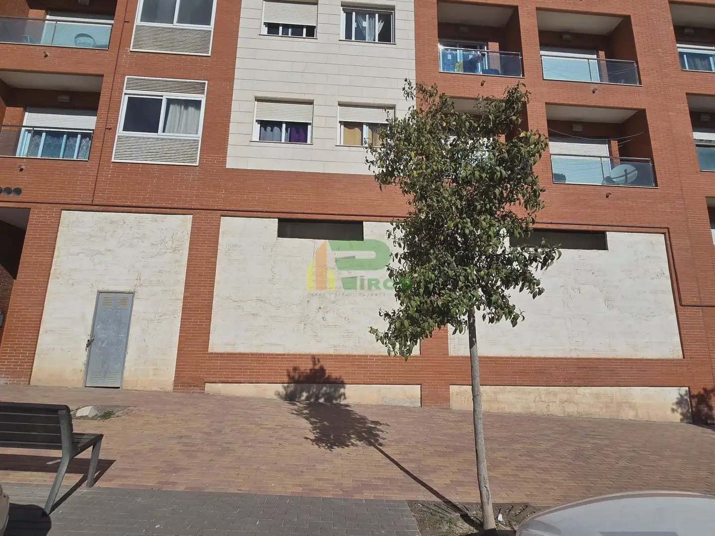 Kommersiell till salu i La Hoya - 172 000 € (Ref: 10012406)