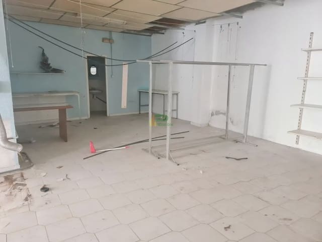 Kommersiell till salu i Lorca - 69 000 € (Ref: 10012413)